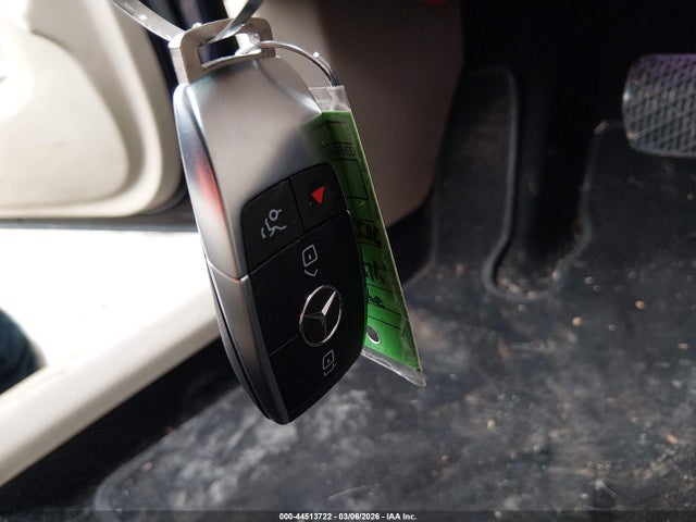Продажа на аукционе авто 2022 Mercedes-benz Glc 300 4matic Suv, vin: W1N0G8EB2NG071731, номер лота: 44513722