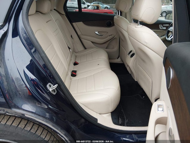 Продажа на аукционе авто 2022 Mercedes-benz Glc 300 4matic Suv, vin: W1N0G8EB2NG071731, номер лота: 44513722