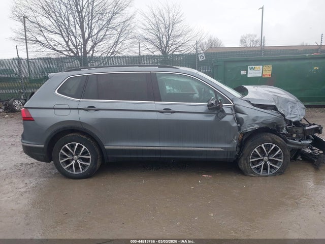 3VV2B7AX7LM076020 Volkswagen Tiguan 2.0t Se/2.0t Se R-line Black/2.0t Sel
