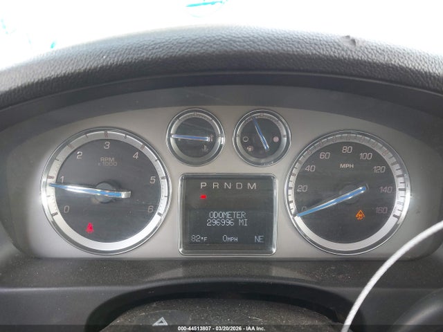 2010 Cadillac Escalade Ext Luxury მანქანა იყიდება აუქციონზე, vin: 3GYVKMEFXAG221715, აუქციონის ნომერი: 44513807