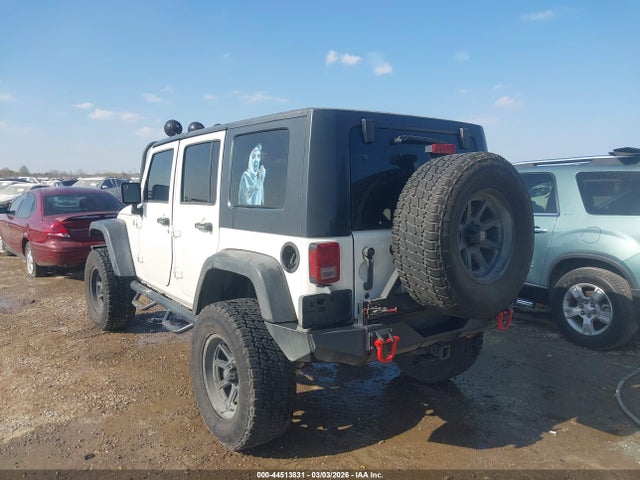 44513831 :رقم المزاد ، 1J4BA3H17AL105150 vin ، 2010 Jeep Wrangler Unlimited Sport مزاد بيع