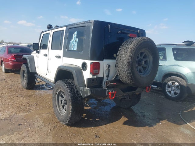 44513831 :رقم المزاد ، 1J4BA3H17AL105150 vin ، 2010 Jeep Wrangler Unlimited Sport مزاد بيع