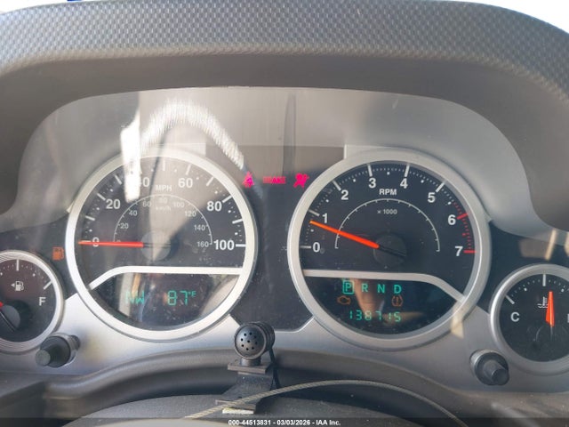 44513831 :رقم المزاد ، 1J4BA3H17AL105150 vin ، 2010 Jeep Wrangler Unlimited Sport مزاد بيع