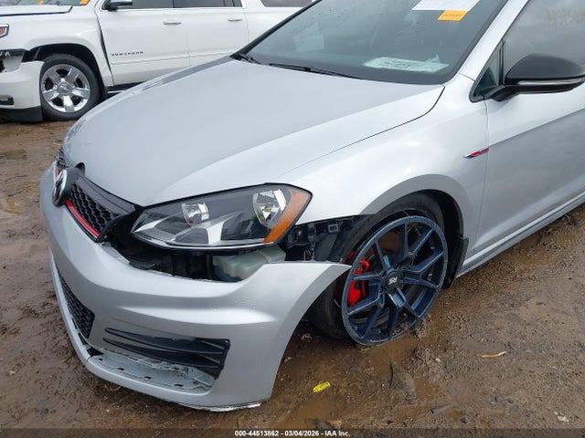 44513862 :رقم المزاد ، 3VW4T7AU1GM010883 vin ، 2016 Volkswagen Golf Gti Se 4-door مزاد بيع