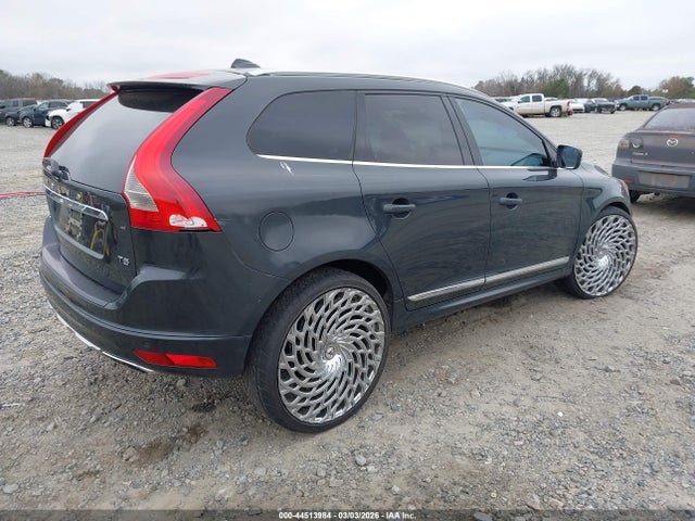2015 VOLVO XC60 YV440MDD5F2617443 Photo 3