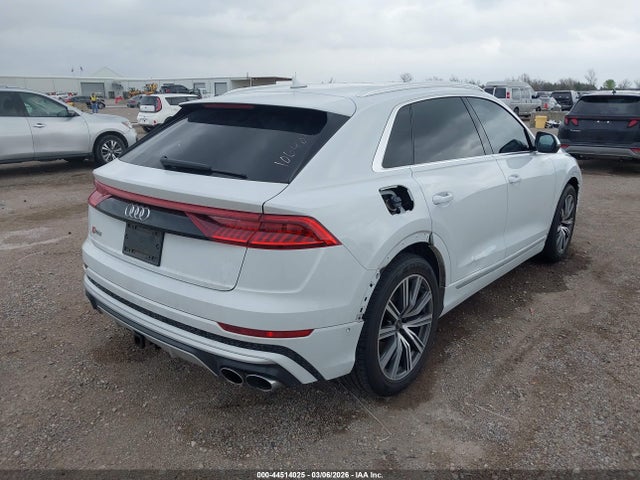 44514025 :رقم المزاد ، WA1AWBF17PD009550 vin ، 2023 Audi Sq8 Premium Plus Tfsi Quattro Tiptronic مزاد بيع