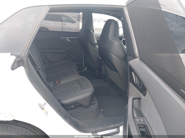 44514025 :رقم المزاد ، WA1AWBF17PD009550 vin ، 2023 Audi Sq8 Premium Plus Tfsi Quattro Tiptronic مزاد بيع