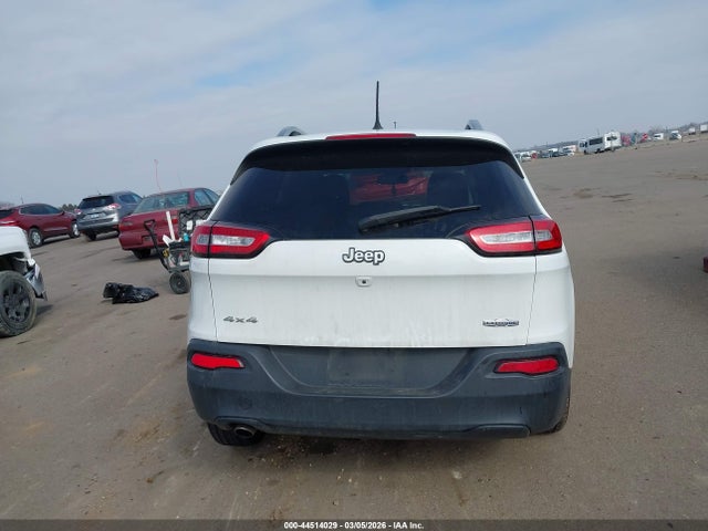Jeep Cherokee Latitude 2016 1C4PJMCB9GW240672 Image 16