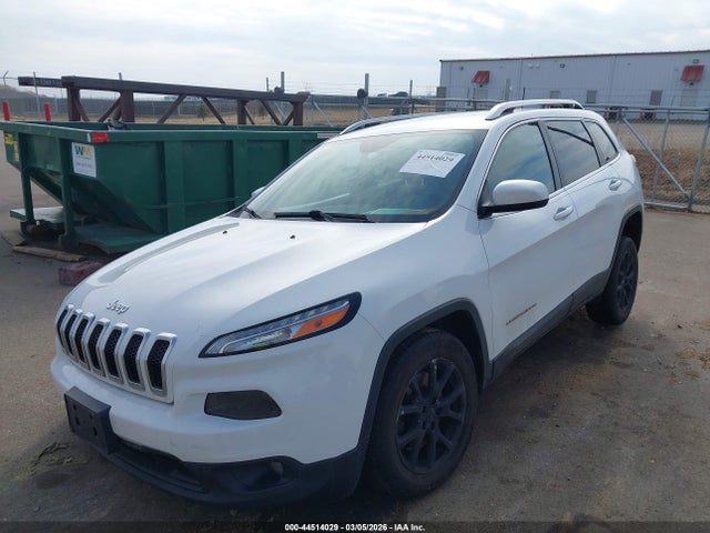 Jeep Cherokee Latitude 2016 1C4PJMCB9GW240672 Image 2