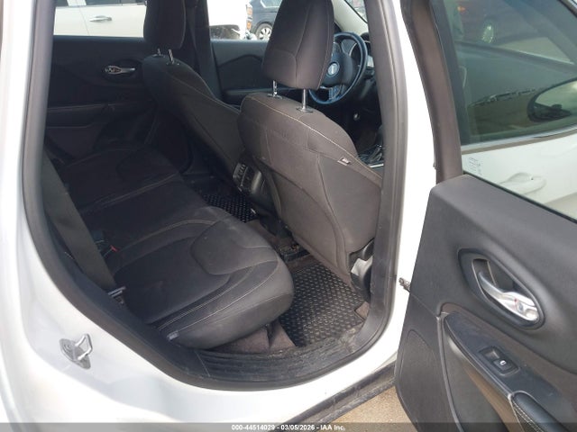 Jeep Cherokee Latitude 2016 1C4PJMCB9GW240672 Image 8