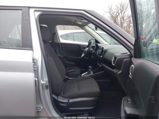 2023 HYUNDAI VENUE KMHRB8A35PU215963 Photo 4