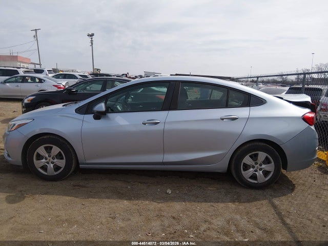 1G1BC5SM8J7199572 Chevrolet Cruze Ls Auto