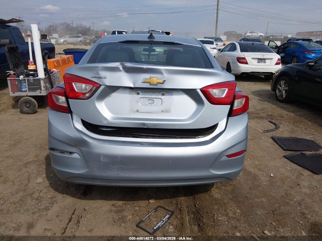 1G1BC5SM8J7199572 Chevrolet Cruze Ls Auto