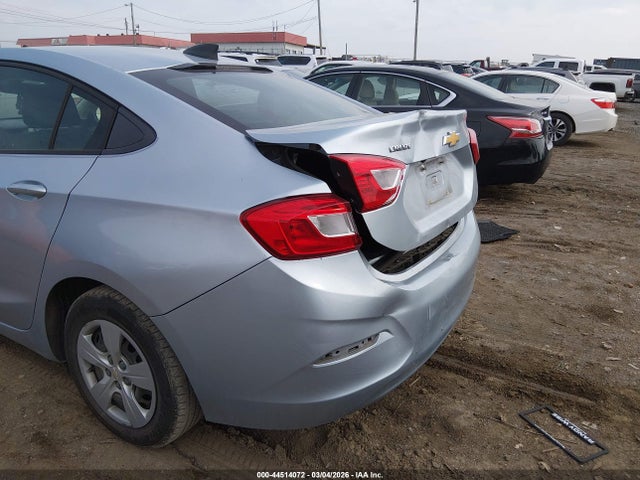 1G1BC5SM8J7199572 Chevrolet Cruze Ls Auto