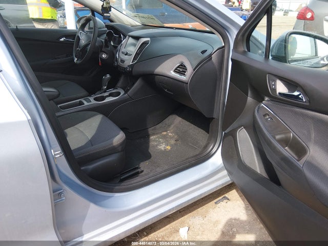 1G1BC5SM8J7199572 Chevrolet Cruze Ls Auto