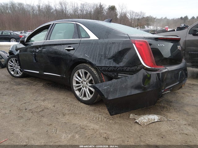 44514074 :رقم المزاد ، 2G61M5S36J9134664 vin ، 2018 Cadillac Xts Luxury مزاد بيع