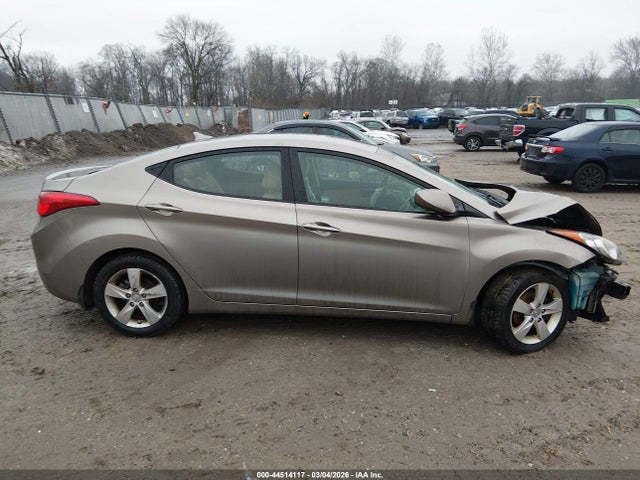 44514117 :رقم المزاد ، 5NPDH4AE2DH396503 vin ، 2013 Hyundai Elantra Gls مزاد بيع