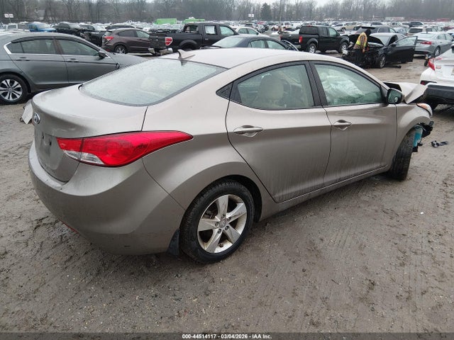 44514117 :رقم المزاد ، 5NPDH4AE2DH396503 vin ، 2013 Hyundai Elantra Gls مزاد بيع
