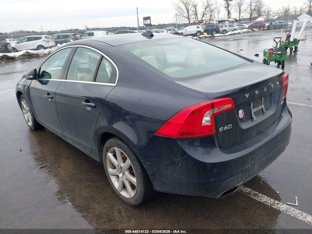 2016 VOLVO S60 YV1612TK8G2405385 Photo 2
