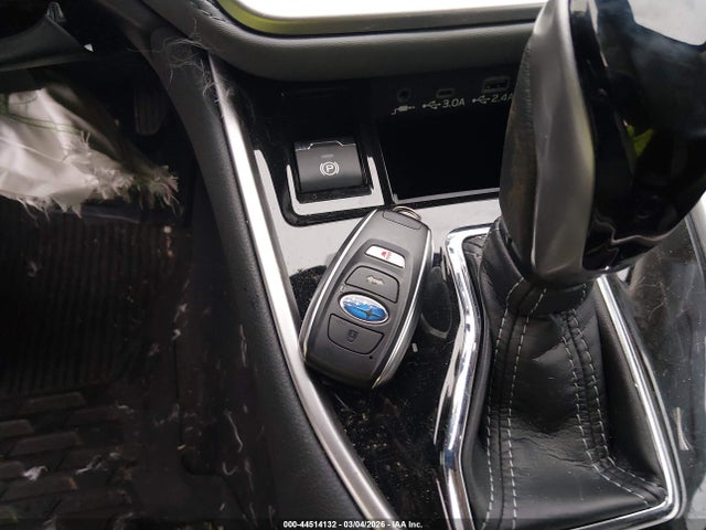 44514132 :رقم المزاد ، 4S4BTAFC3S3333782 vin ، 2025 Subaru Outback Premium مزاد بيع