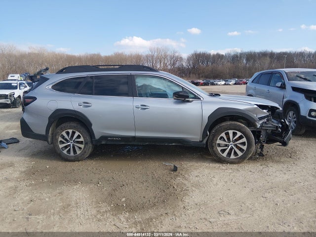 44514132 :رقم المزاد ، 4S4BTAFC3S3333782 vin ، 2025 Subaru Outback Premium مزاد بيع