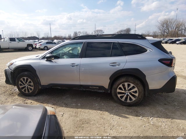 44514132 :رقم المزاد ، 4S4BTAFC3S3333782 vin ، 2025 Subaru Outback Premium مزاد بيع
