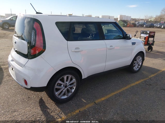 KIA SOUL + 2017 KNDJP3A51H7493038 Image 4