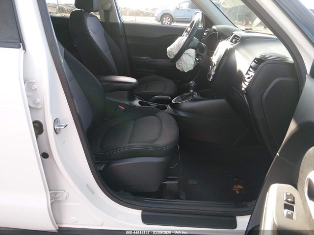 KIA SOUL + 2017 KNDJP3A51H7493038 Image 5