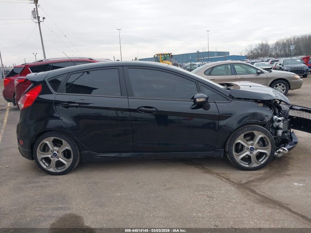3FADP4GX0GM135628 Ford FIESTA ST