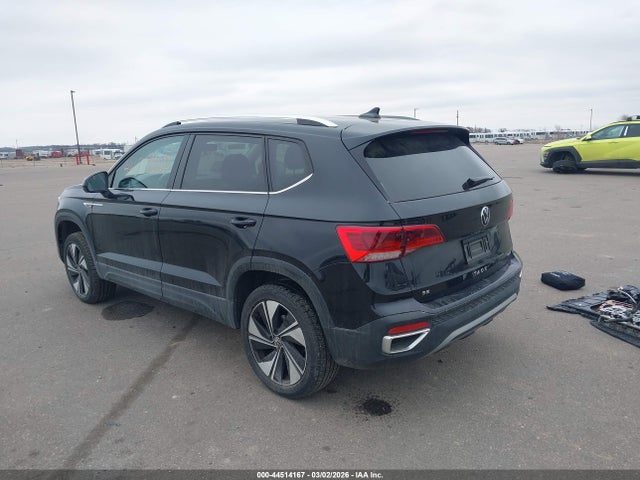 44514167 :رقم المزاد ، 3VVUX7B20RM102821 vin ، 2024 Volkswagen Taos 1.5t Se مزاد بيع
