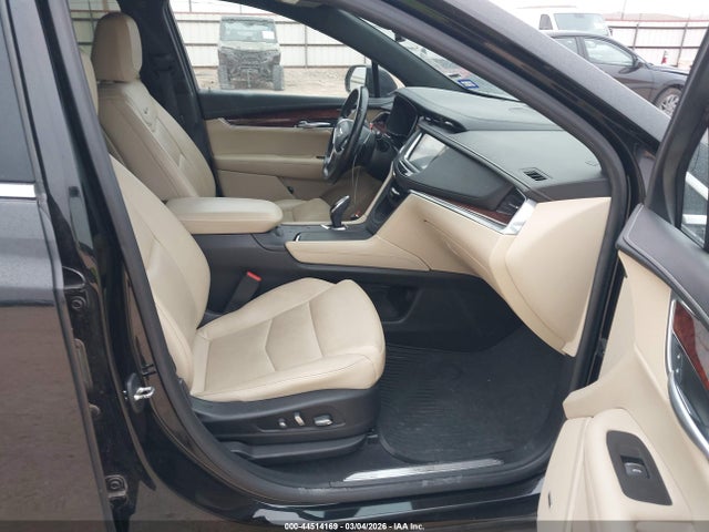 2019 CADILLAC XT5 1GYKNCRS8KZ128298 Photo 4