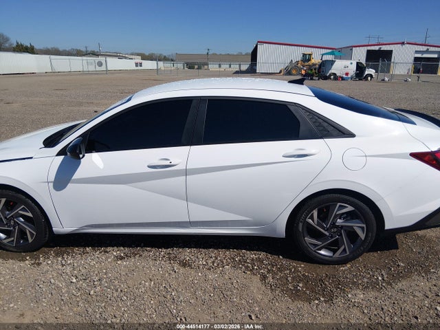 2025 Hyundai Elantra Sel Sport მანქანა იყიდება აუქციონზე, vin: KMHLM4DG6SU963587, აუქციონის ნომერი: 44514177