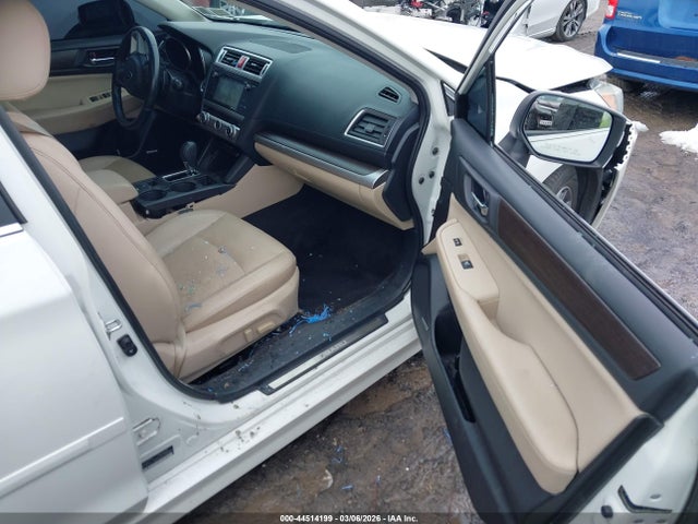 44514199 :رقم المزاد ، 4S3BNBL68F3008750 vin ، 2015 Subaru Legacy 2.5i Limited مزاد بيع