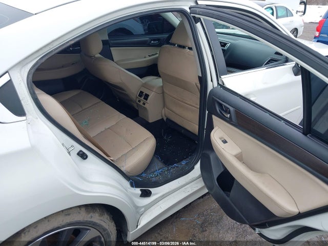 44514199 :رقم المزاد ، 4S3BNBL68F3008750 vin ، 2015 Subaru Legacy 2.5i Limited مزاد بيع
