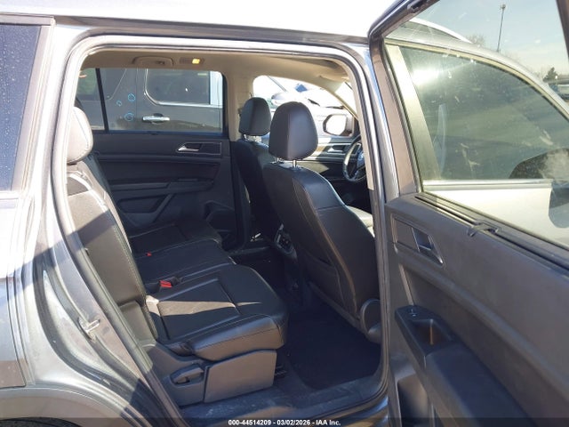 Продаж на аукціоні авто 2018 Volkswagen Atlas 3.6l V6 Sel, vin: 1V2MR2CAXJC526366, номер лоту: 44514209