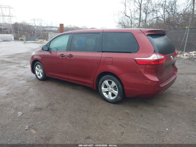 5TDZZ3DC6HS842398 Toyota Sienna L 7 Passenger