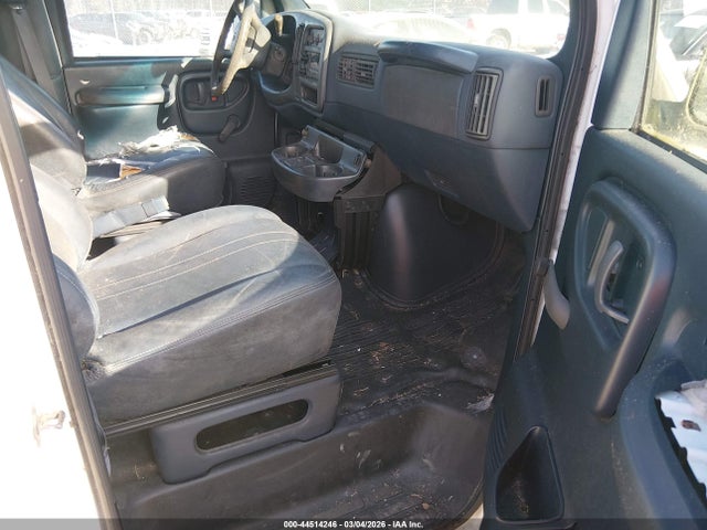 1999 CHEVROLET EXPRESS 1GCEG15W8X1142699 Photo 4
