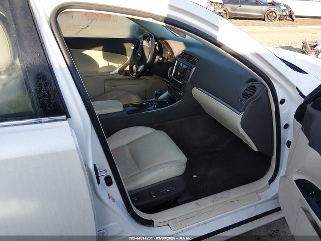 44514281 :رقم المزاد ، JTHBF5C26C5173318 vin ، 2012 Lexus Is 250 مزاد بيع