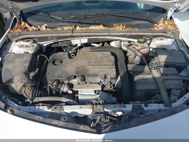 1G1ZB5ST9LF033059 Chevrolet Malibu Fwd Ls