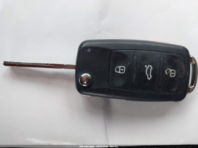 Продаж на аукціоні авто 2015 Volkswagen Tiguan S, vin: WVGAV7AX1FW561352, номер лоту: 44514286