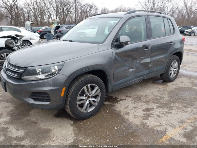 Продаж на аукціоні авто 2015 Volkswagen Tiguan S, vin: WVGAV7AX1FW561352, номер лоту: 44514286