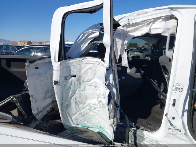 1GCRCREC2EZ404393 Chevrolet Silverado 1500 1lt