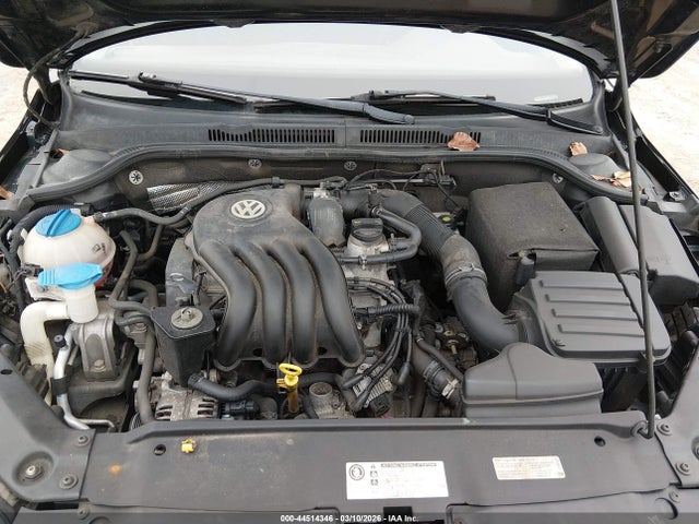 44514346 :رقم المزاد ، 3VW2K7AJ9FM281141 vin ، 2015 Volkswagen Jetta 2.0l S مزاد بيع