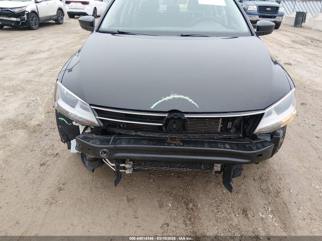 44514346 :رقم المزاد ، 3VW2K7AJ9FM281141 vin ، 2015 Volkswagen Jetta 2.0l S مزاد بيع