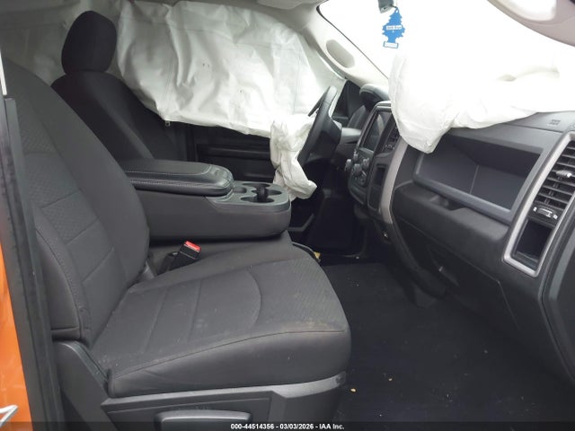 Aukcja sprzedaży 2019 Ram 1500 Classic Express  4x4 5'7 Box, vin: 1C6RR7KT5KS621598, numer aukcji: 44514356