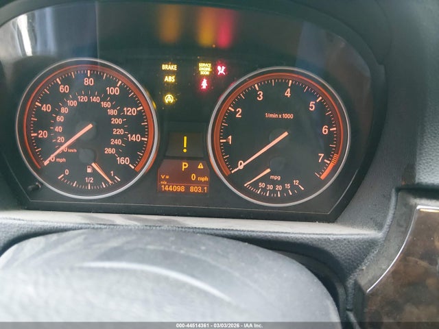 44514361 :رقم المزاد ، WBAPK7C51BA972175 vin ، 2011 Bmw 328i Xdrive مزاد بيع
