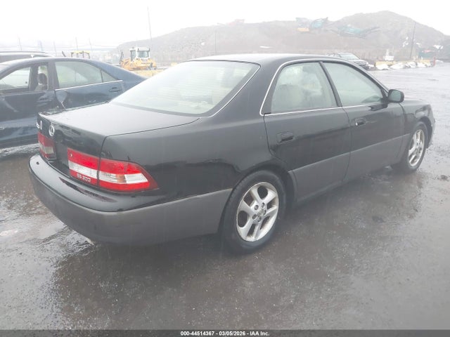 2001 LEXUS ES 300 JT8BF28G615105357 Photo 3