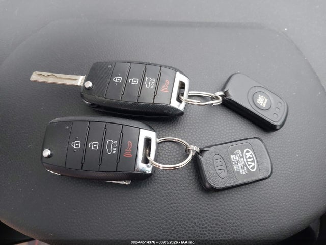 2016 Kia Soul + მანქანა იყიდება აუქციონზე, vin: KNDJP3A51G7852886, აუქციონის ნომერი: 44514376
