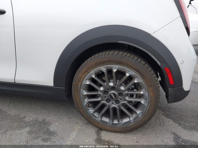 Mini Hardtop Cooper S 2026 WMW23GD08T2Y04541 Image 17