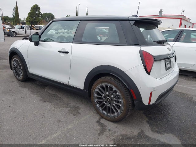 Mini Hardtop Cooper S 2026 WMW23GD08T2Y04541 Image 3